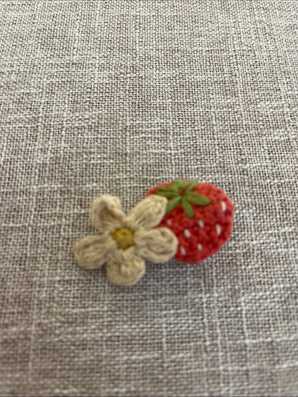 Strawberry & Daisy Kids Hair Clip - Red and Cream